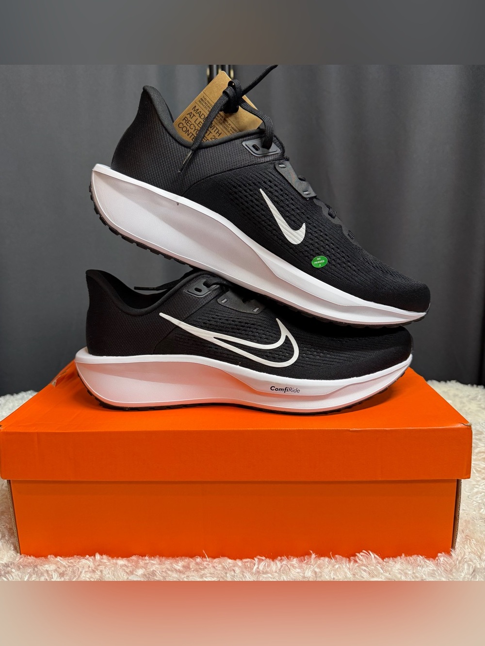Nike Quest 6 Unisex US Size Men 12 Wmn 13.5